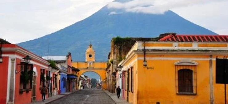 Segittur comienza a trabajar con Antigua Guatemala para su conversión en Destino Turístico Inteligente